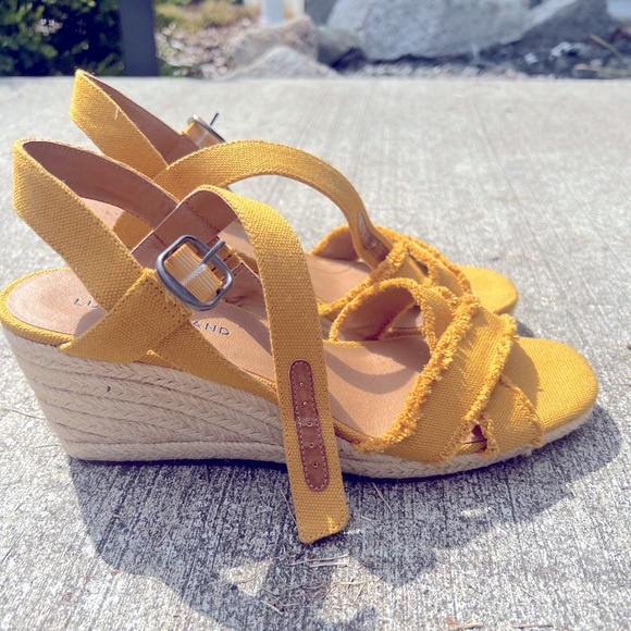 Lucky Brand Wedge Sandals size 10 - Picture 1 of 3
